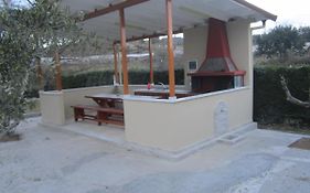 Rent House Elia